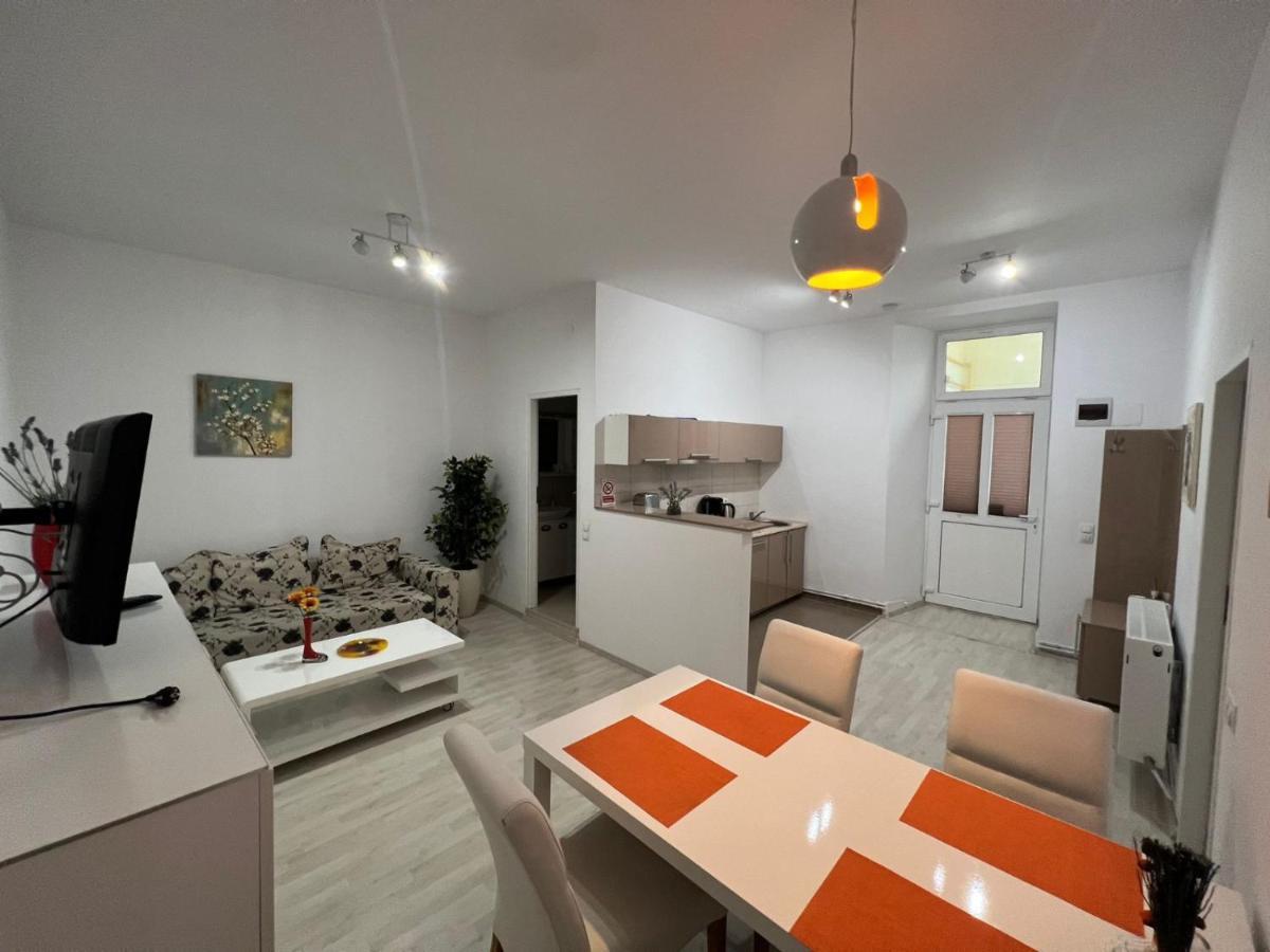 Apartament Teodora Sibiu Leilighet Eksteriør bilde